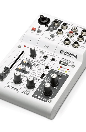 Mesa E Interface De áudio Yamaha Ag03 – Branco (Entregue por Girafa)  – Black Friday 2018
